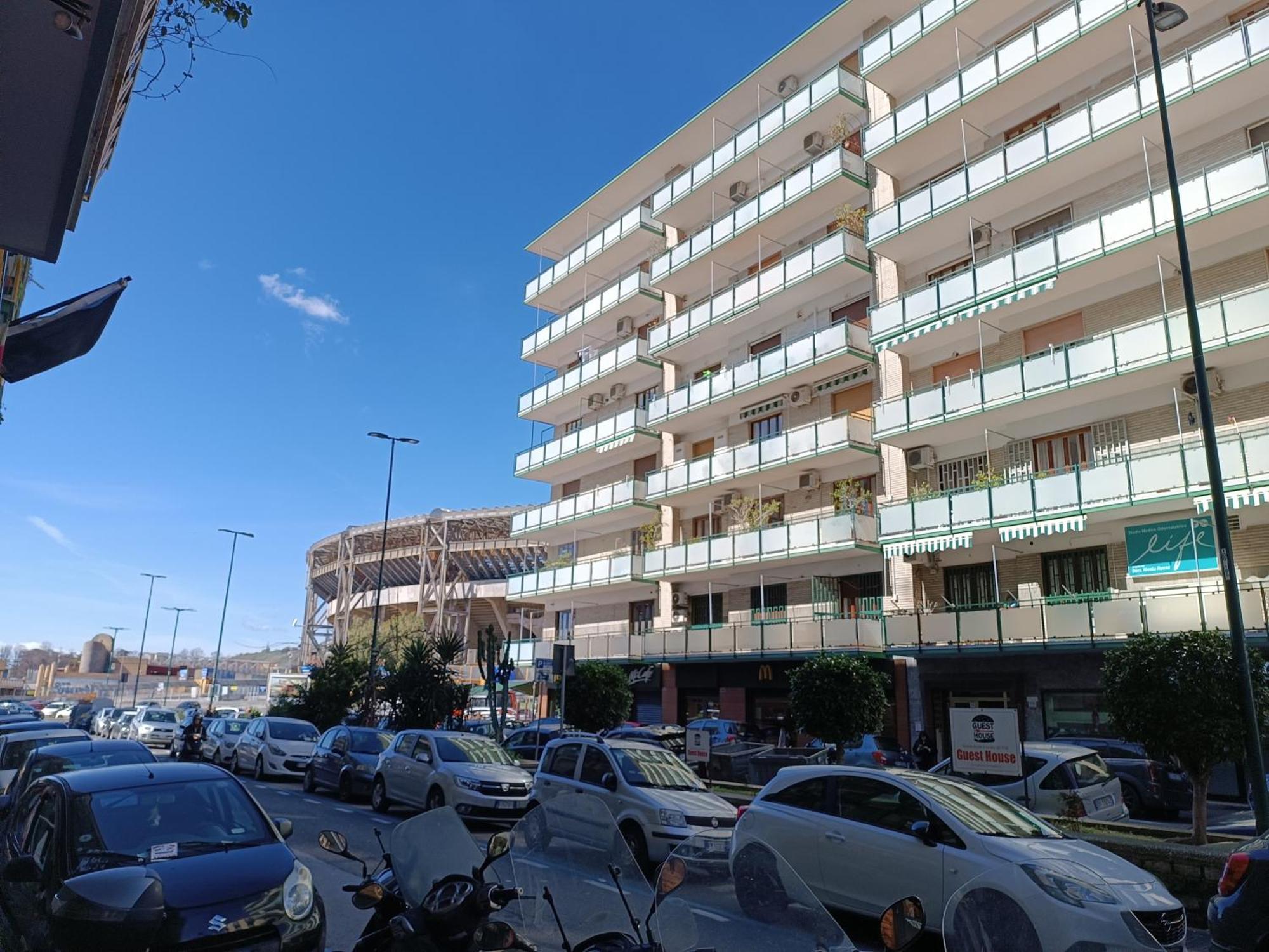 B&B Napoli Fuorigrotta المظهر الخارجي الصورة