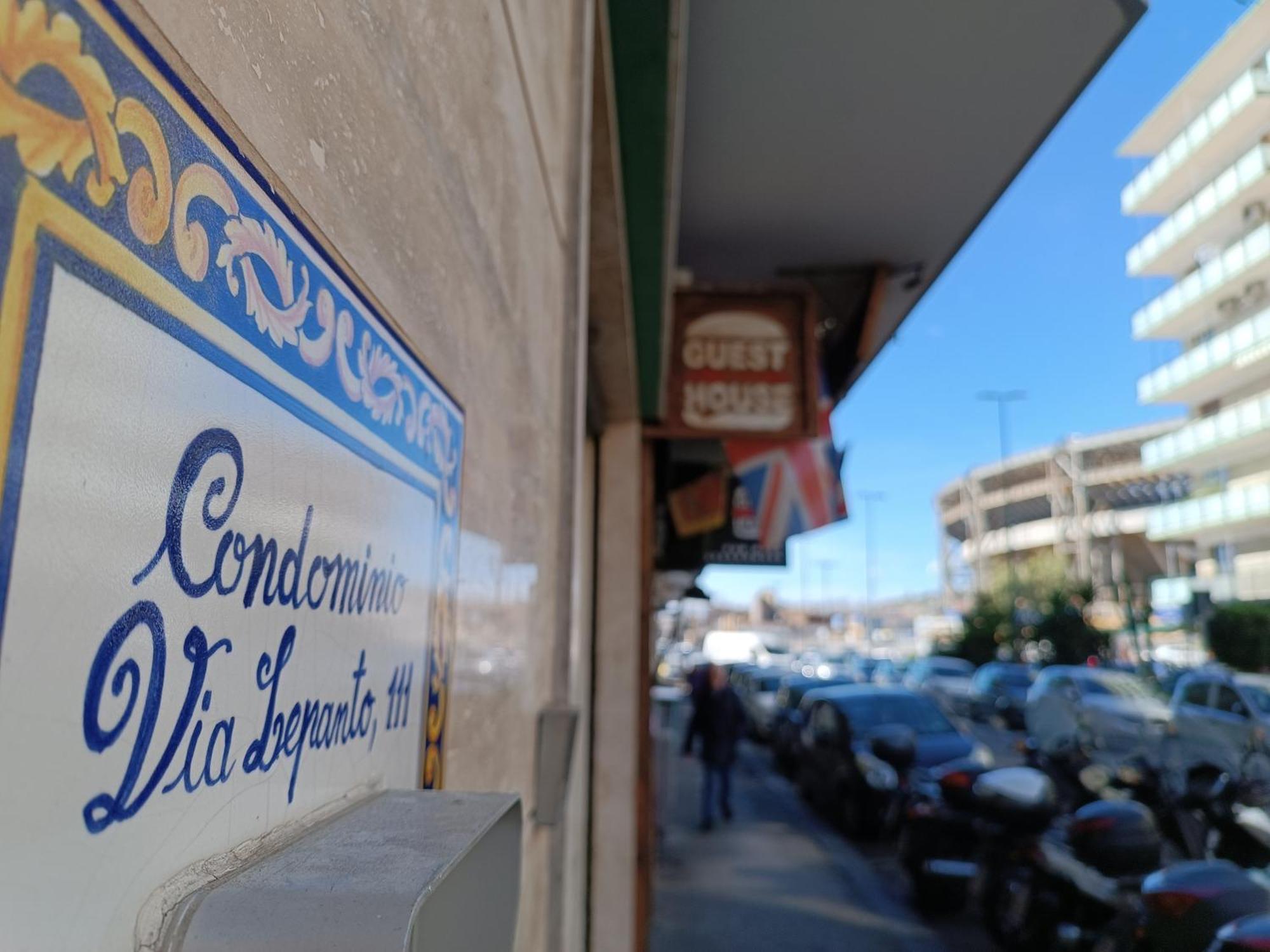 B&B Napoli Fuorigrotta المظهر الخارجي الصورة